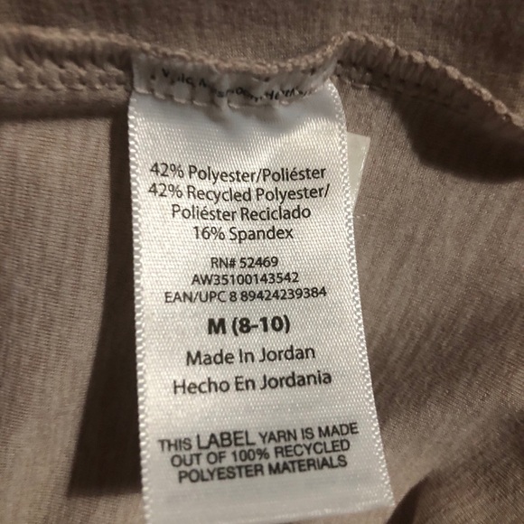 ATHLETIC WORKS Womens Size M 8-10 Sweatshirt 1/4 Zip Front Pockets Beige New - Picture 6 of 7